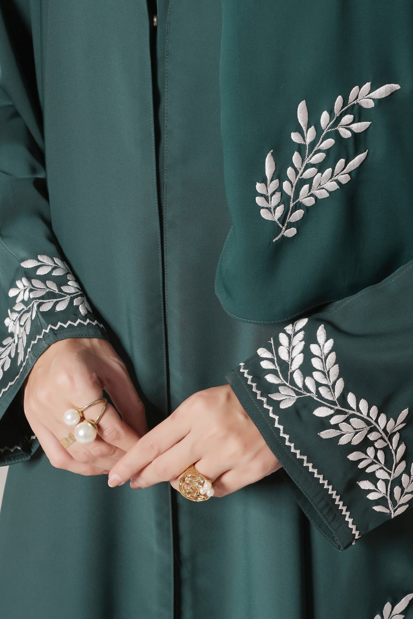 Ahlam Abaya
