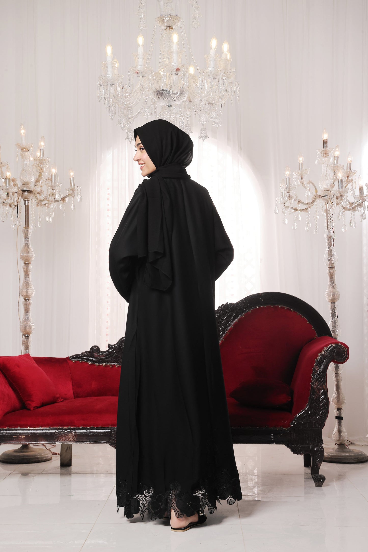 Saboor Abaya
