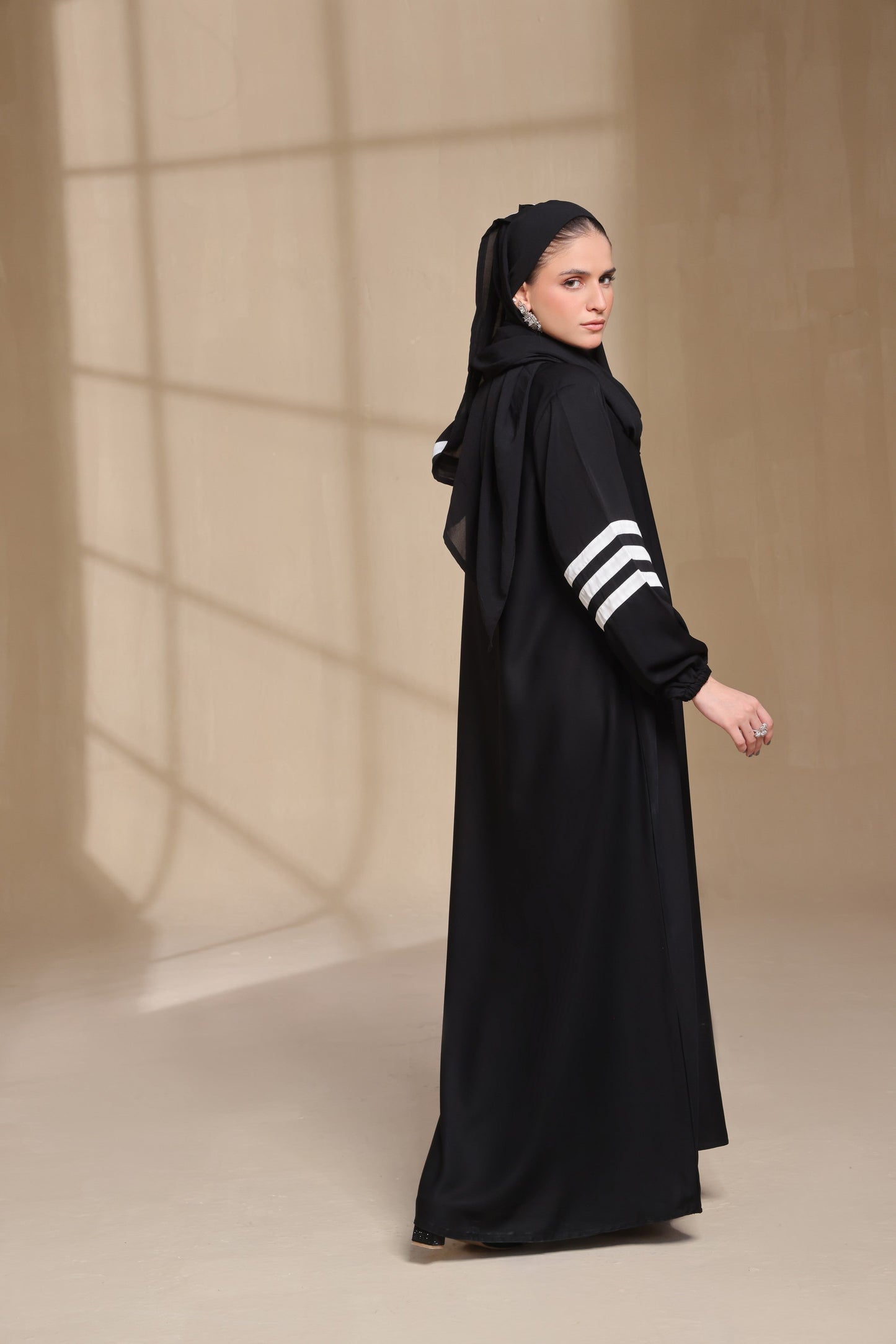 Blaze Black Abaya