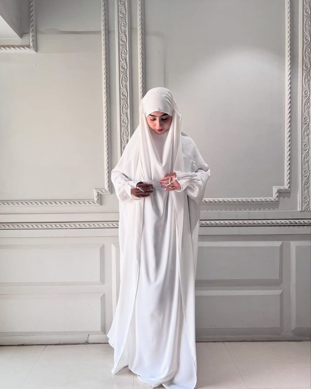 Premium Saudi Jilbab 1 Piece Full Length white