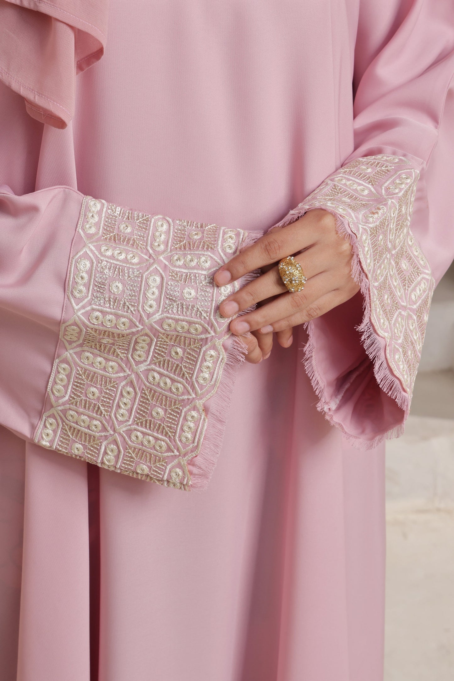 Ziva Abaya