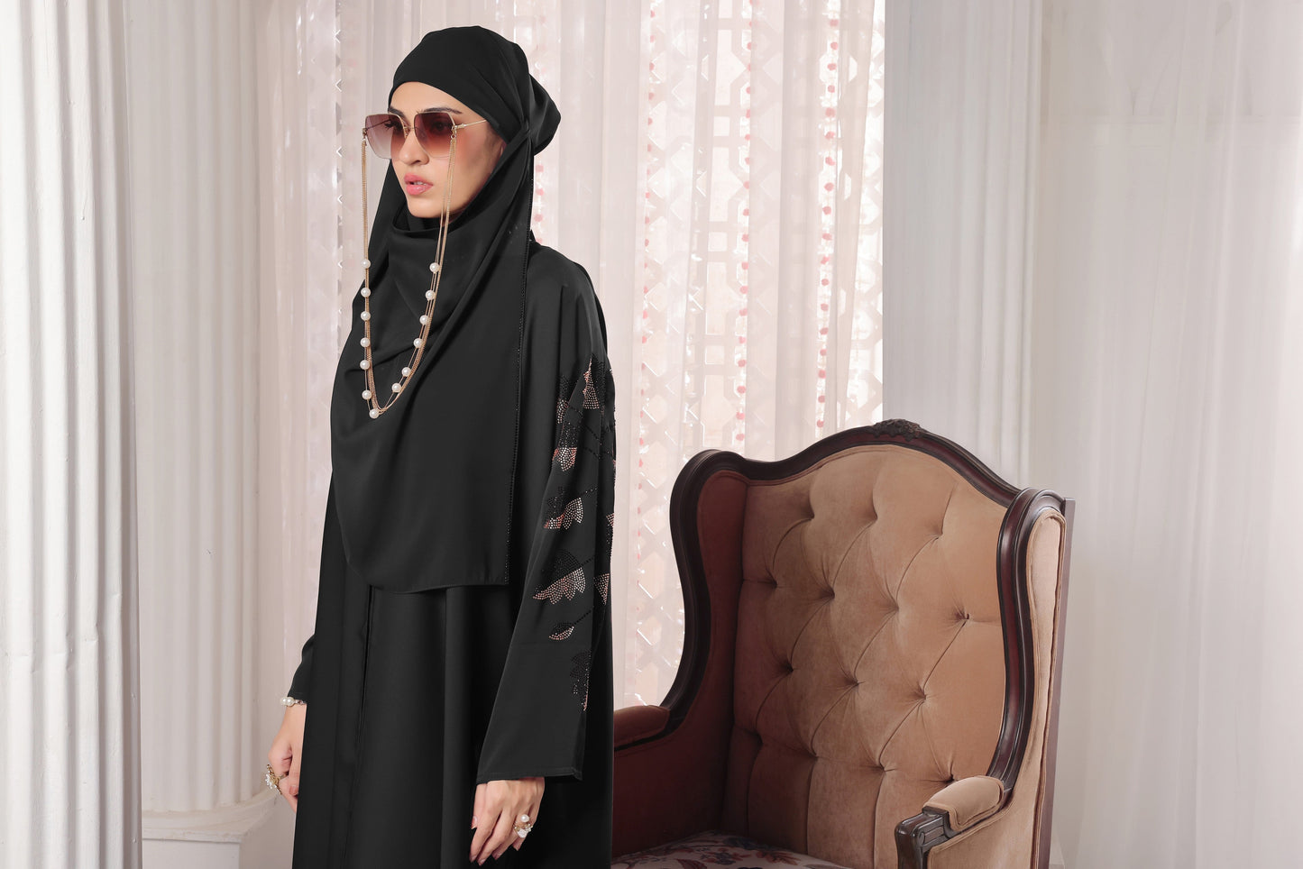 Black Leaf Abaya