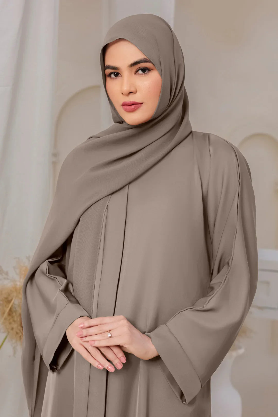 Chloe Basic Abaya