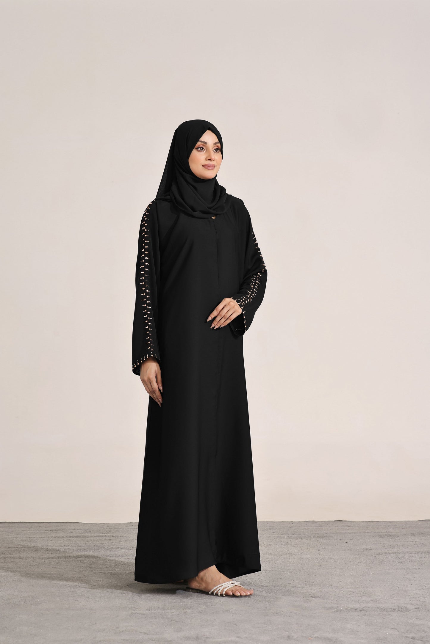 Sage Willow Black Abaya