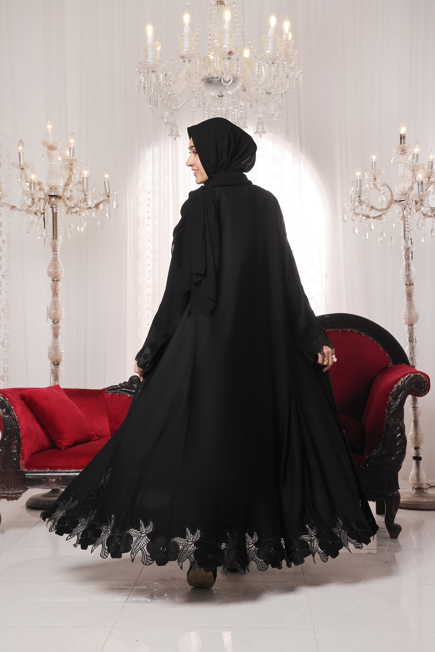 Saboor Abaya