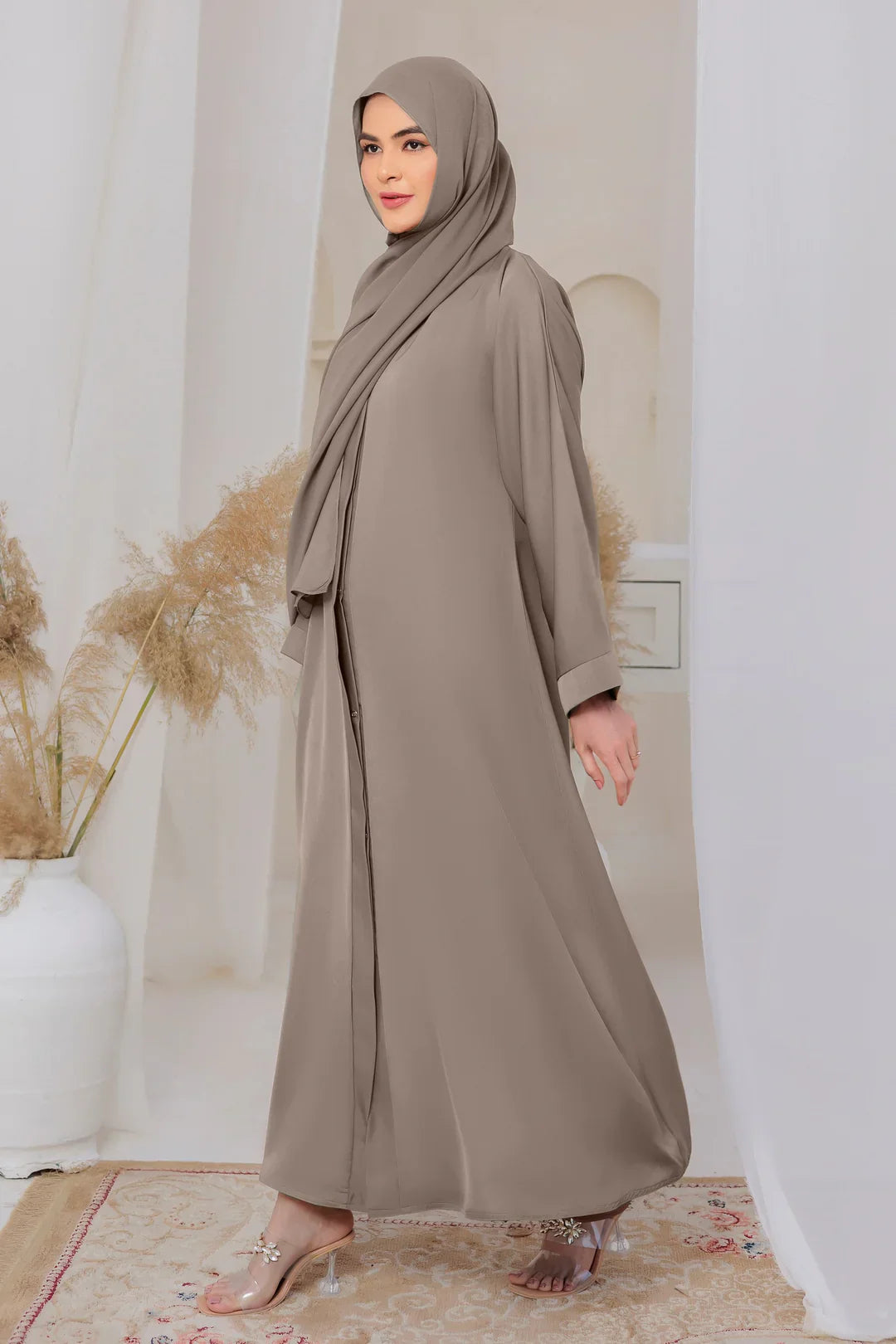 Chloe Basic Abaya