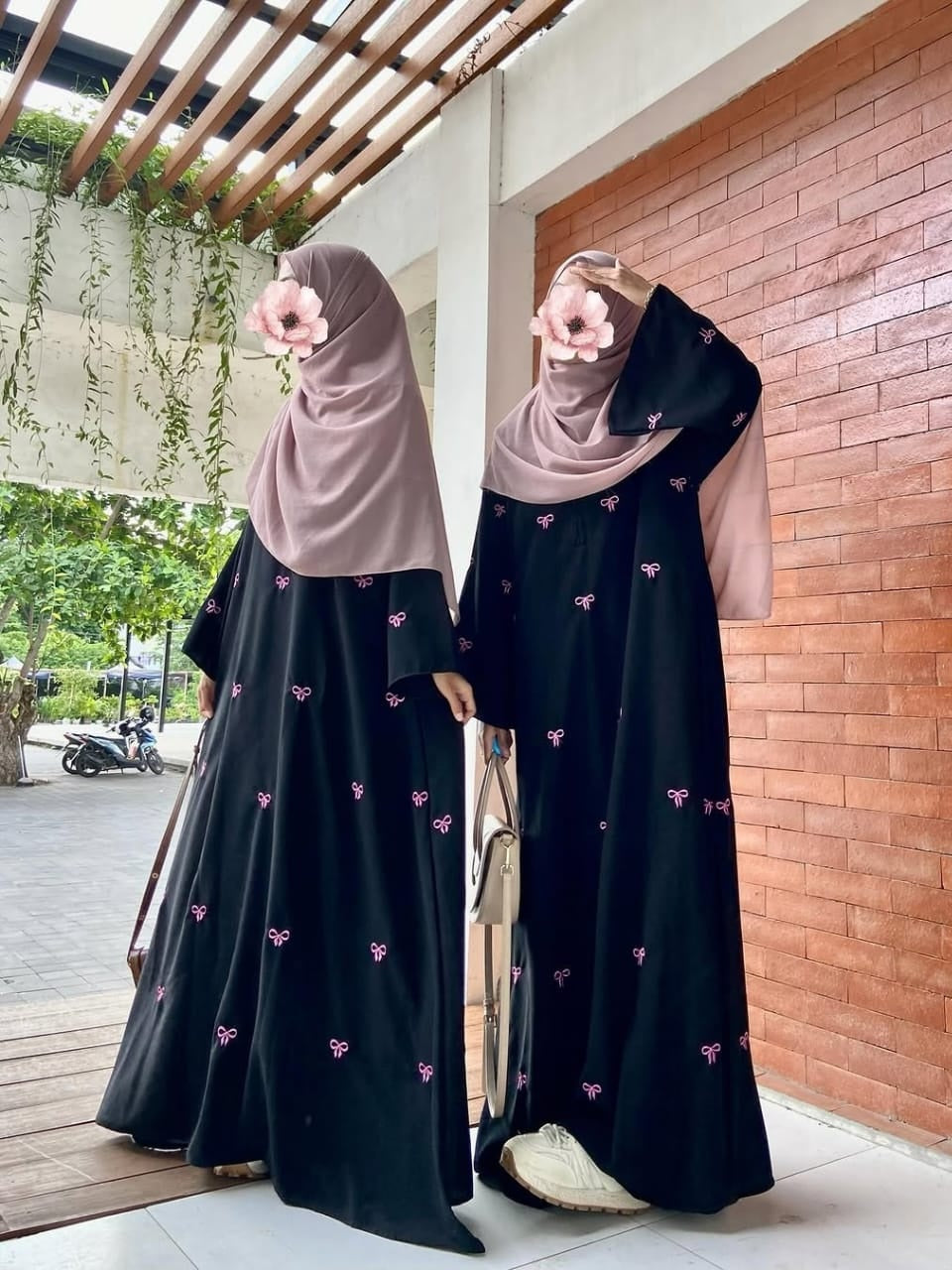 Trendy Bow Maxi Abaya